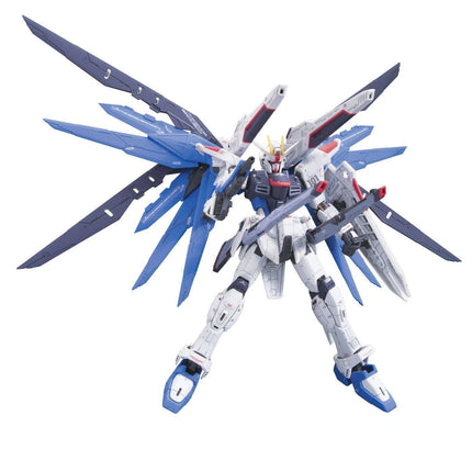 Freedom Gundam Model Kit Bandai RG 1/144